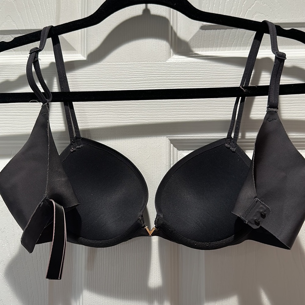 Victorias Secret Push-Up 32B - Picture 4 of 4